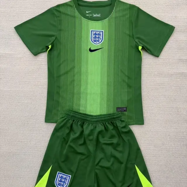 2025-26 England Goalkeeper Kit - Children's Size