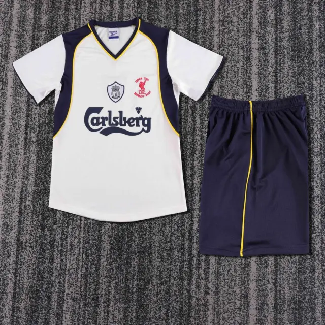 2001-02 Liverpool children's clothing Retro Edition