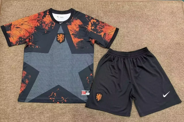 2026-27 Netherlands Fan Edition Jersey & Shorts Set (Adult)
