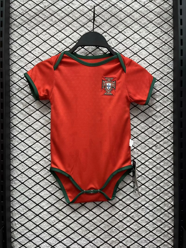 2025-26 Portugal home jersey (baby style)