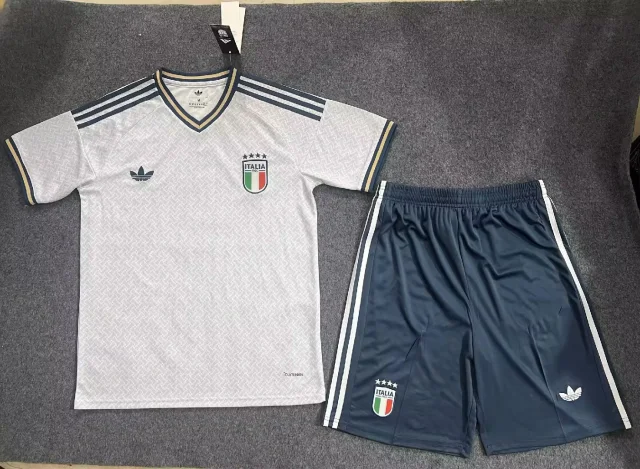 2026-27 Italy Fan Edition Jersey & Shorts Set (Adult)