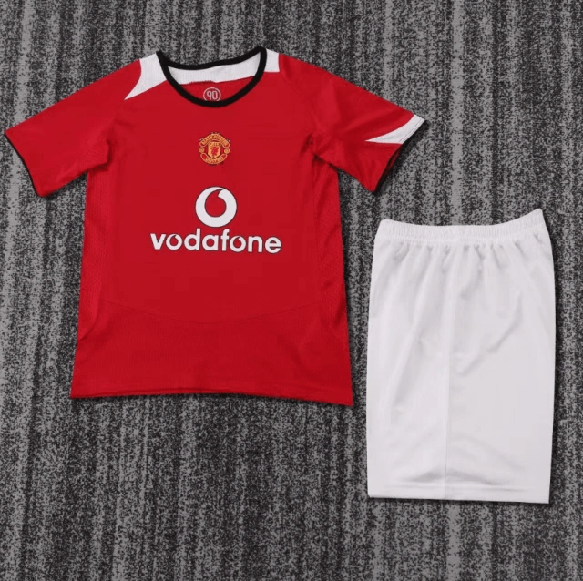 2005-06 Manchester United home kit (children's size) Retro Edition