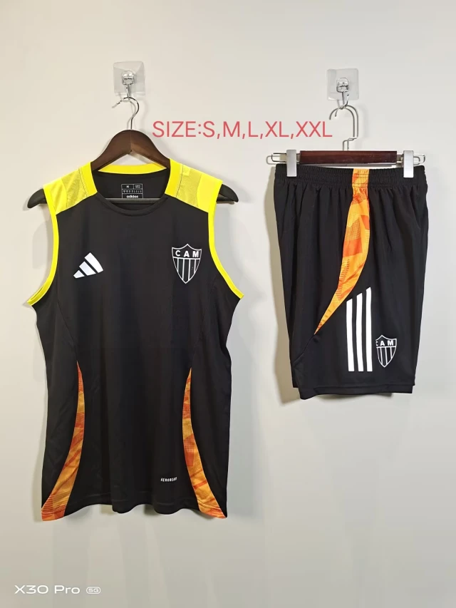 2025-26 Mineiro Atlético Training Vest - Adult Set