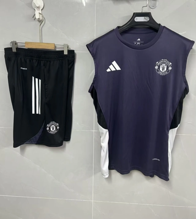 2025-26 Manchester United Adult Short-Sleeve Vest Training Kit