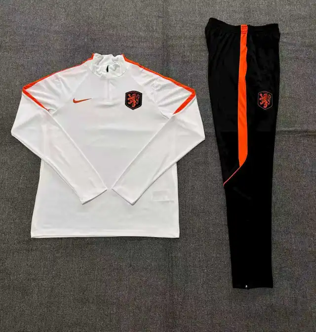 2026-27 Netherlands National Team High-Quality Half-Zip Training Kit