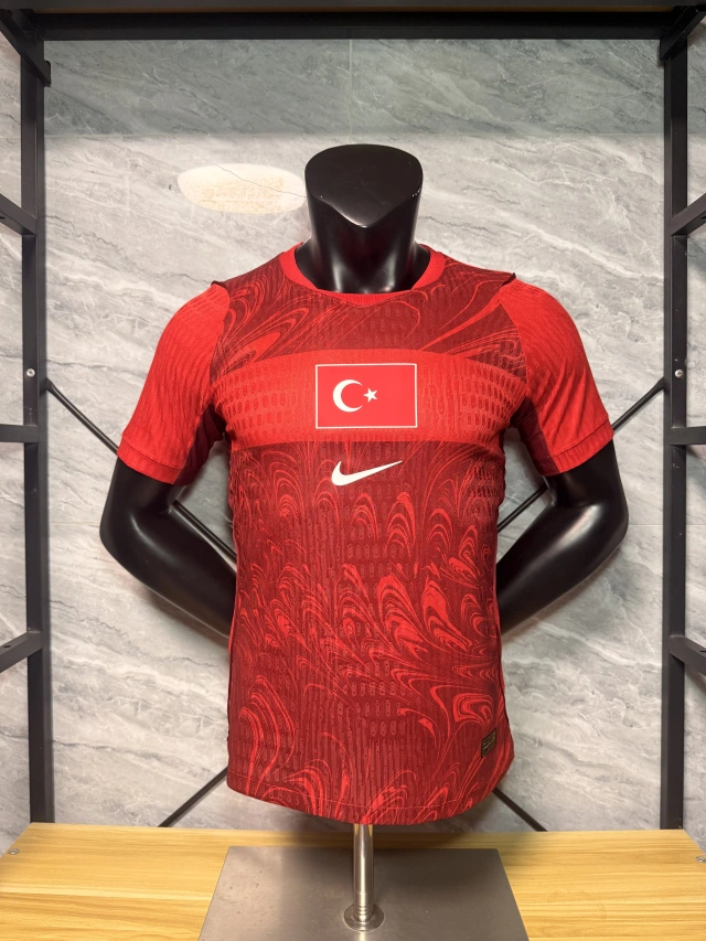 2026 Türkiye Player-Issue Jersey