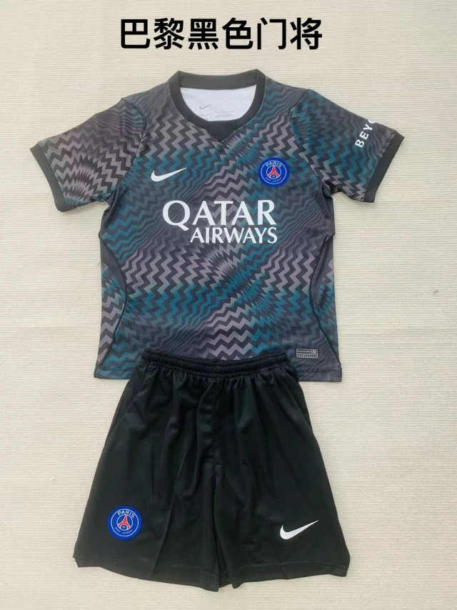 2026-27 Paris Goalkeeper Fan Version Jersey Adult Set