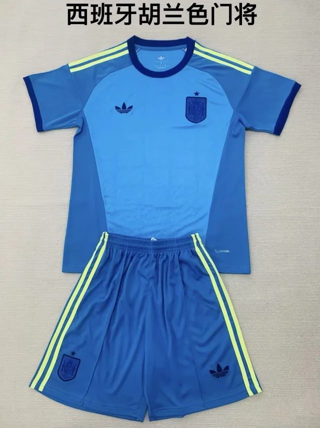 2026 Spain Goalkeeper Fan Edition Jersey & Shorts Set (Kids)
