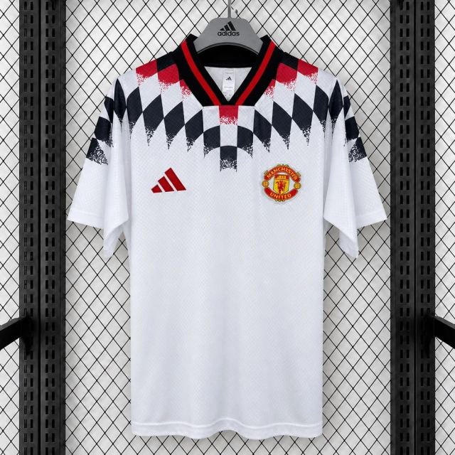 26/27 Manchester United 1994 Inspired Geometric White Soccer Jersey