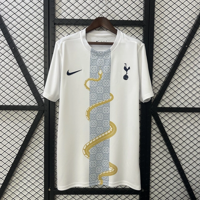 25/26 Tottenham Pre-match clothing