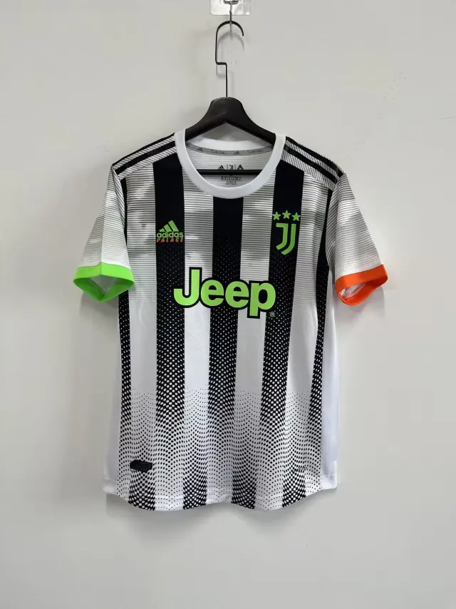 19-20 Juventus Special Edition Jersey - Retro Version