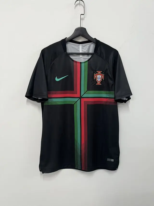 18 Portugal Training Jersey