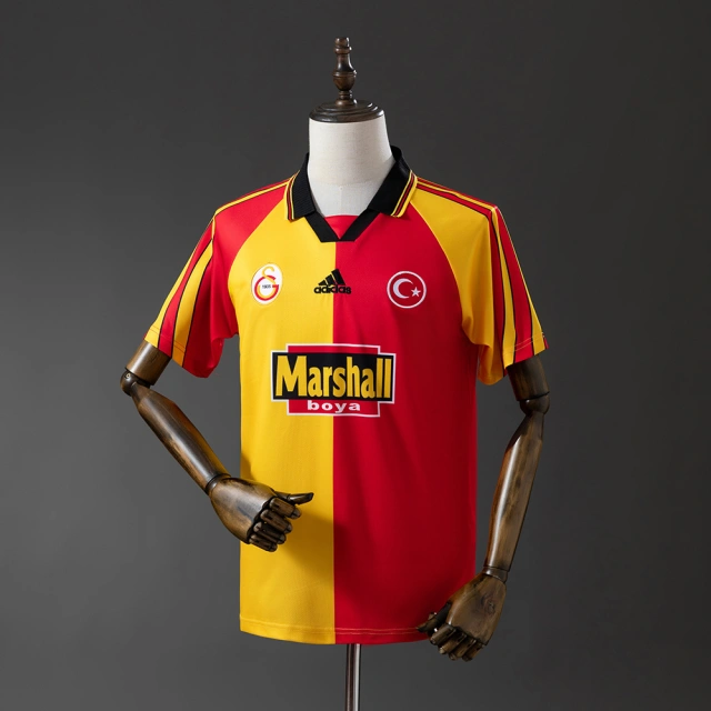 Retro Galatasaray 98/99 Home