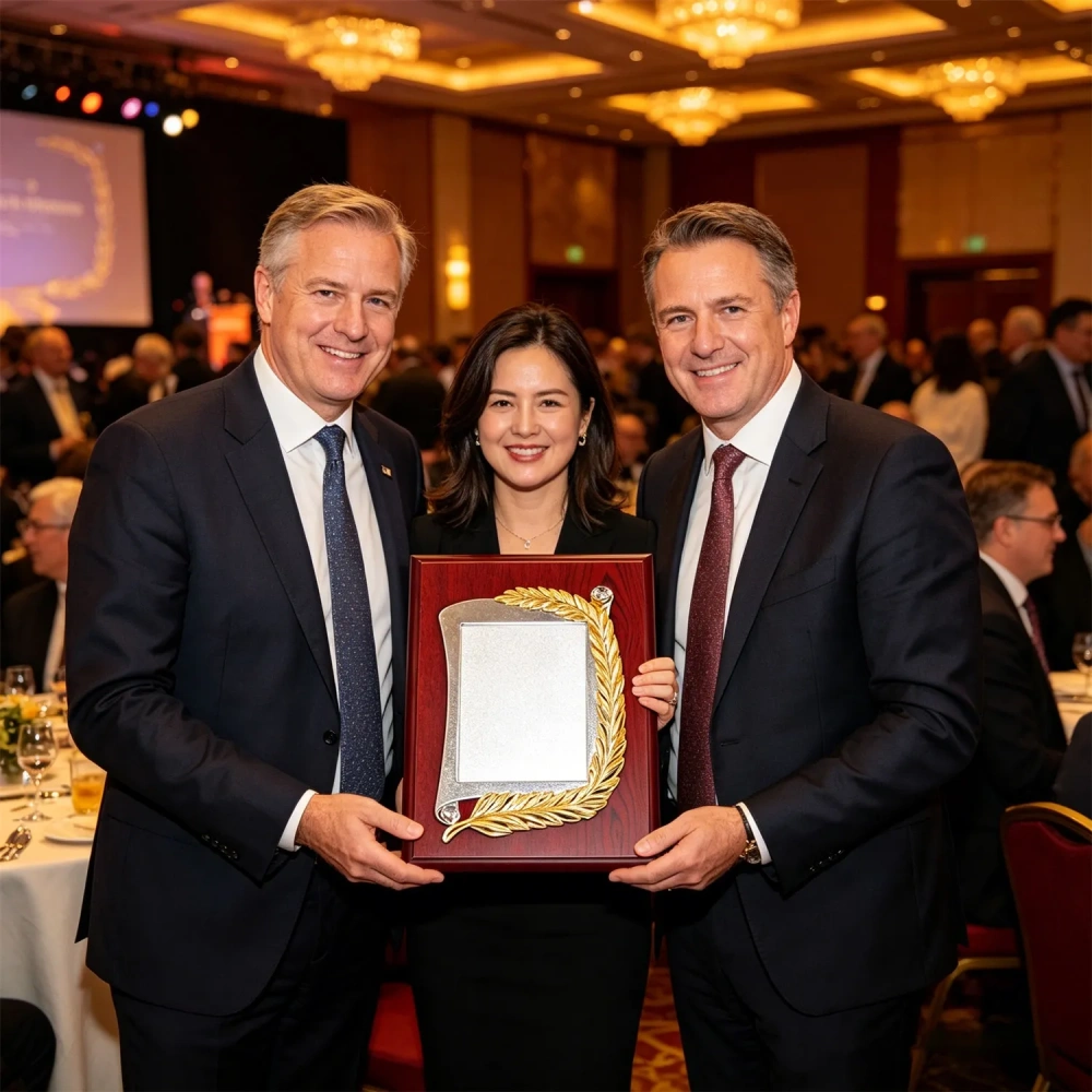 Modern Employee of the Year Plaque