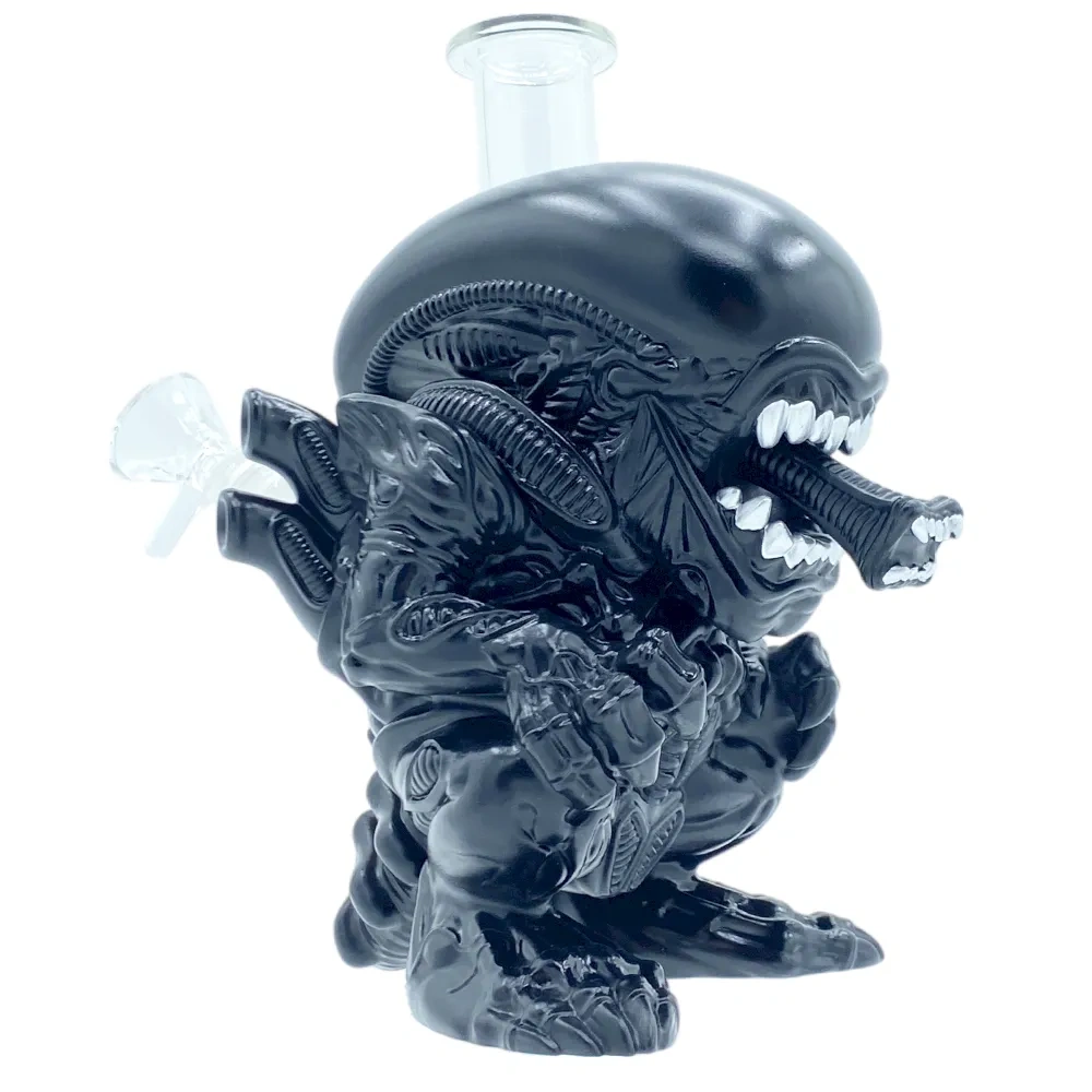 Custom Xenomorph Alien Style Resin Glass Water Pipe