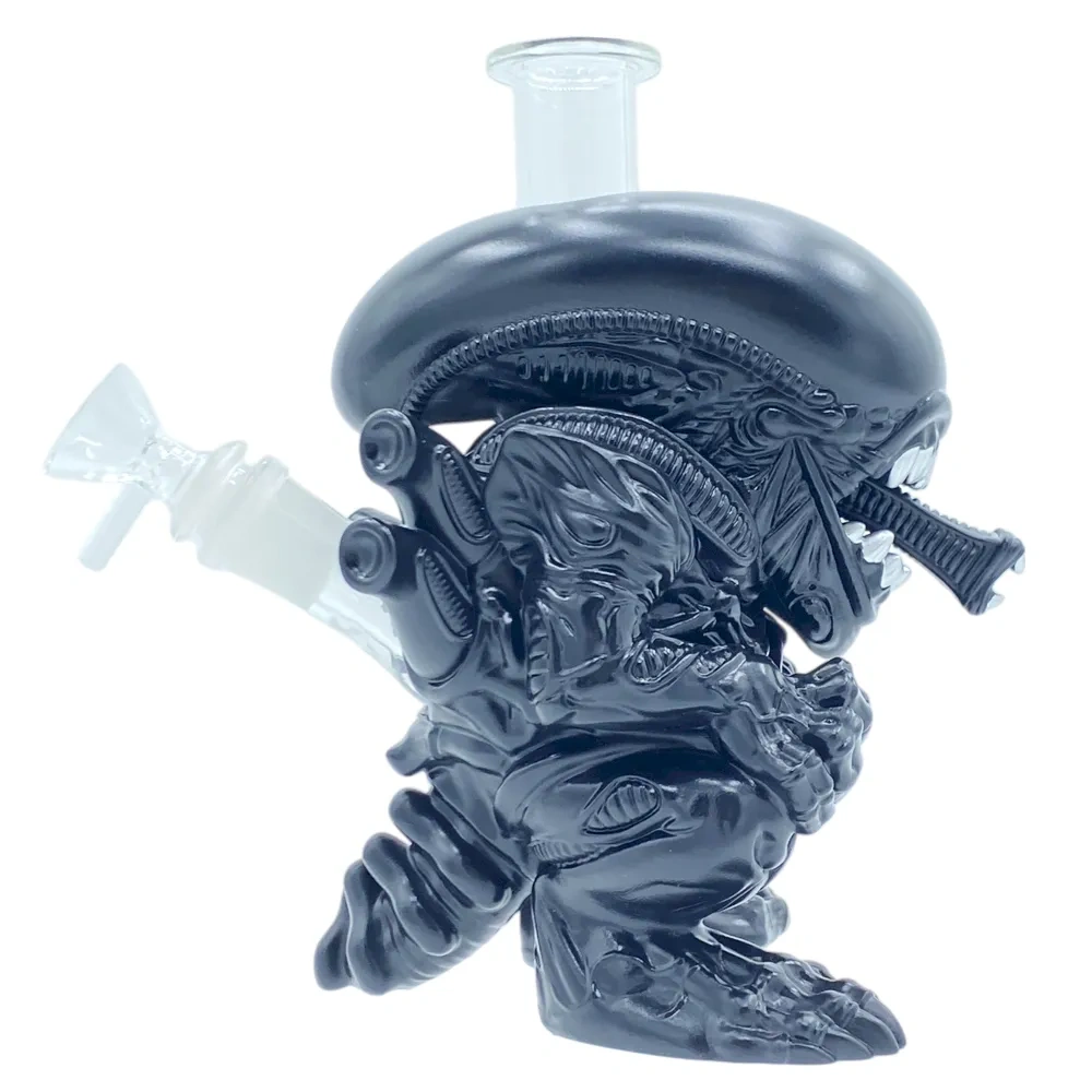 Custom Xenomorph Alien Style Resin Glass Water Pipe