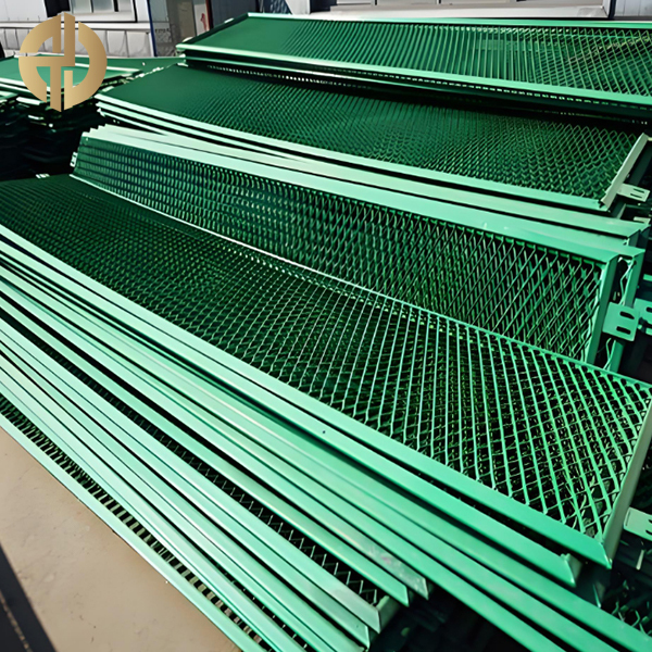 Highway Glare Reduction Net