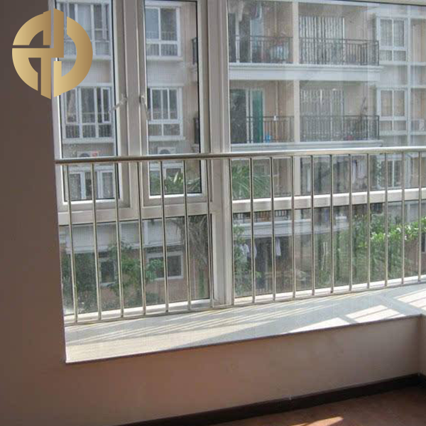 Bay Window Guardrail