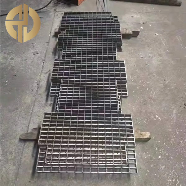 Carbon Steel Grating