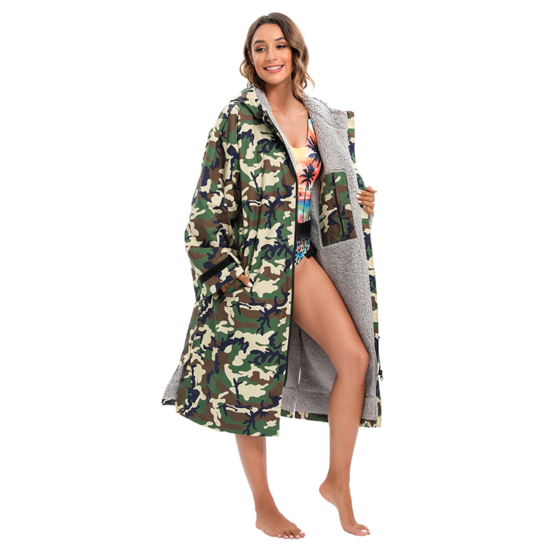 Wholesale Waterproof Changing Robe for Men & Women | Quick-Dry Swim & Surf Robe on Sale