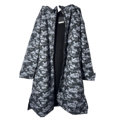 Camouflage Waterproof Changing Robe – Camo Black/Grey Adult Swim & Surf Robe