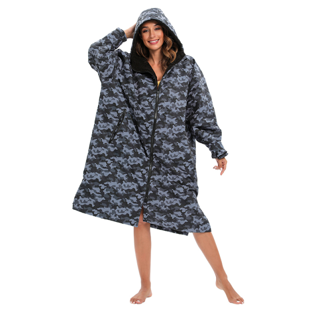Camouflage Waterproof Changing Robe – Camo Black/Grey Adult Swim & Surf Robe