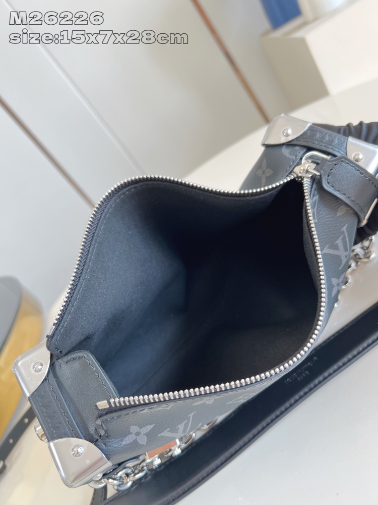 Side Trunk MM East West