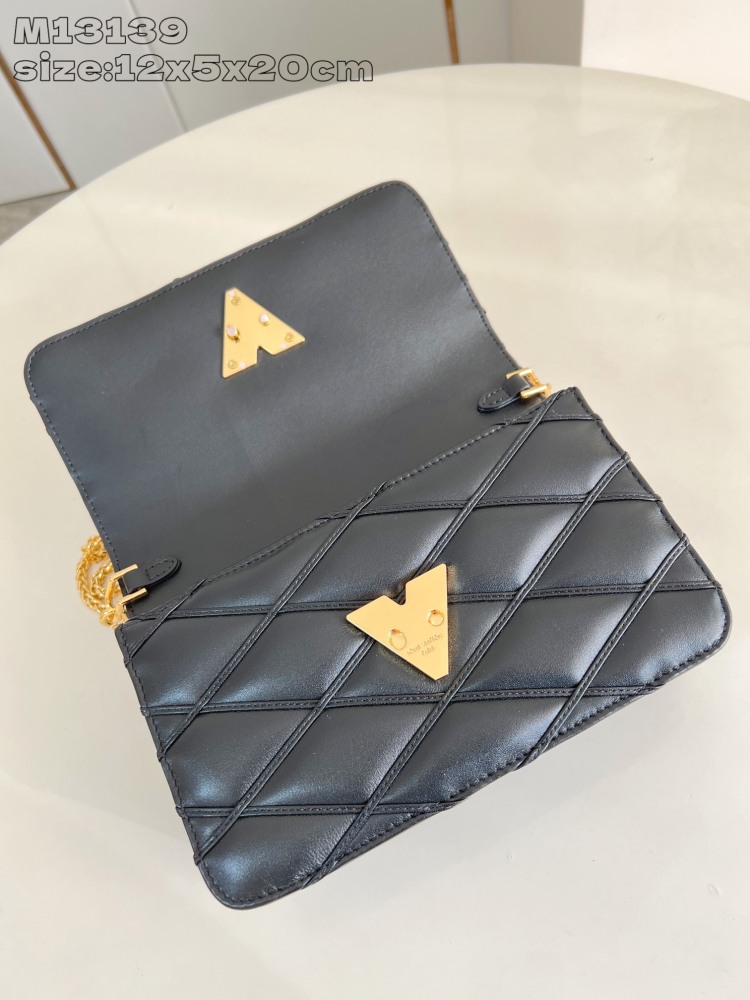 Wallet On Chain GO-14