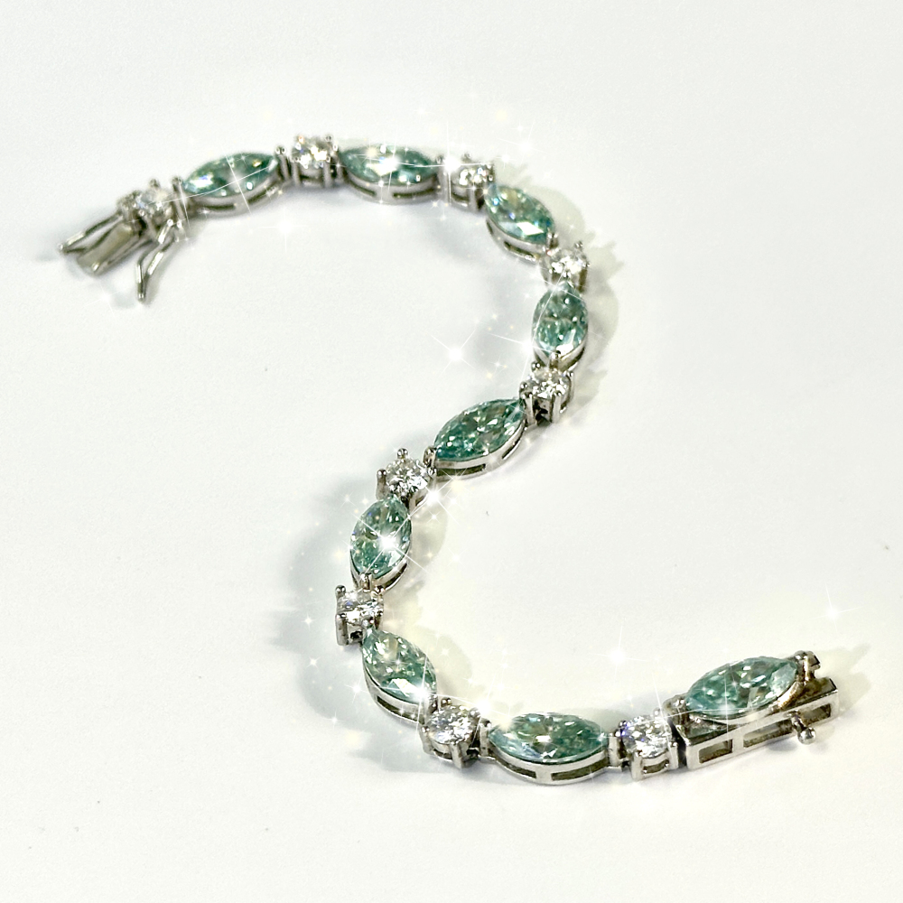 Your Jewelry - bracelet green marquise moissonites