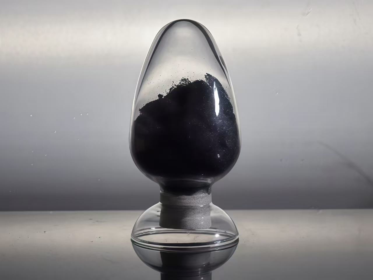 Mesophase Pitch-Based High Thermal Conductivity Chopped Carbon Fibers /Carbon Fiber Powder