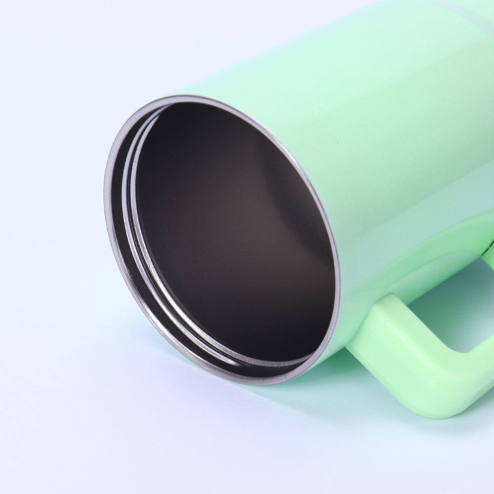 US Warehouse New Arrival 20oz kids Blank Sublimation Stainless Steel  Car mug with Leak Proof Straw Lids Also Nice Choose for Outdoor and School