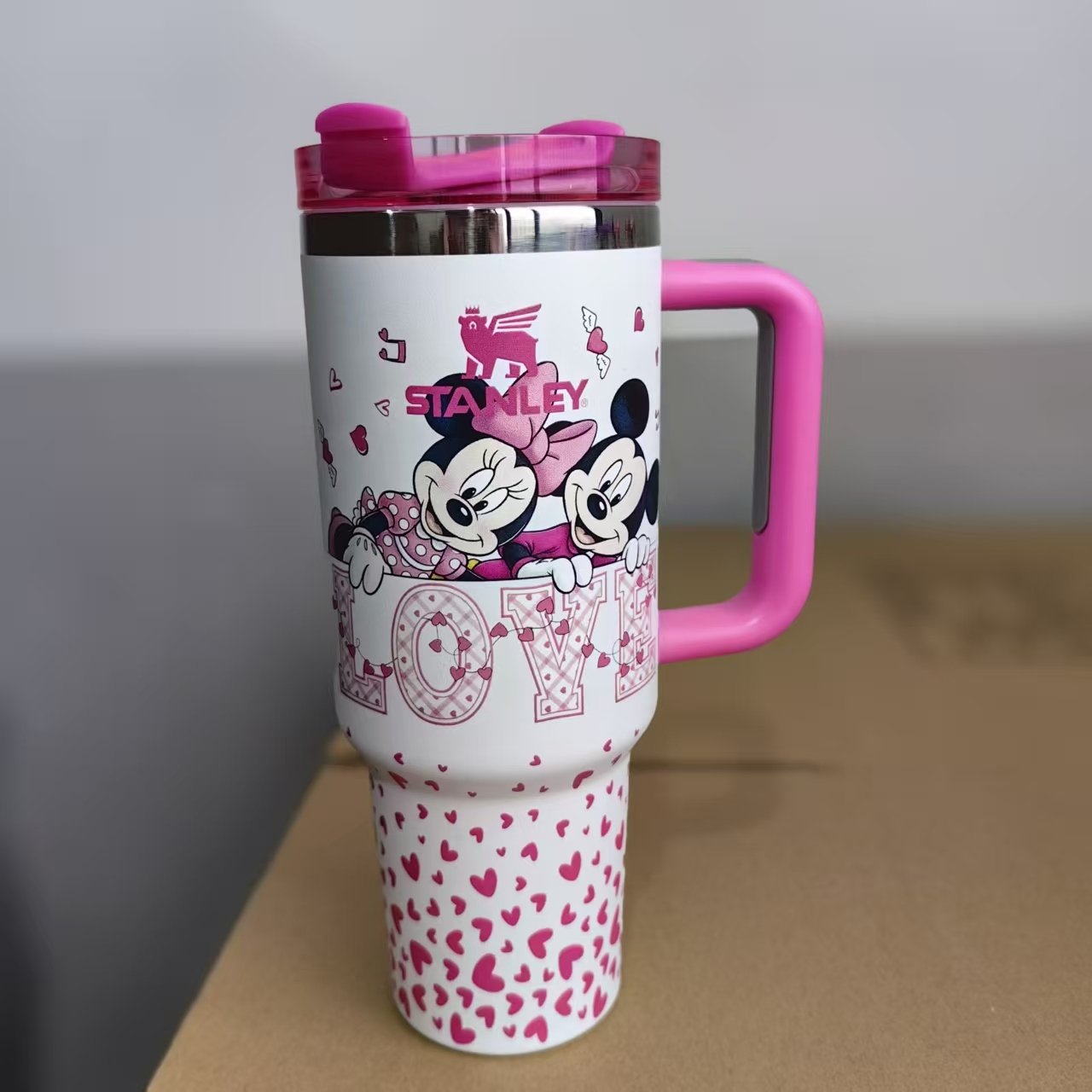 10 20pack China 2026 40oz Mug with log Valentine's Day gift. Free shipping