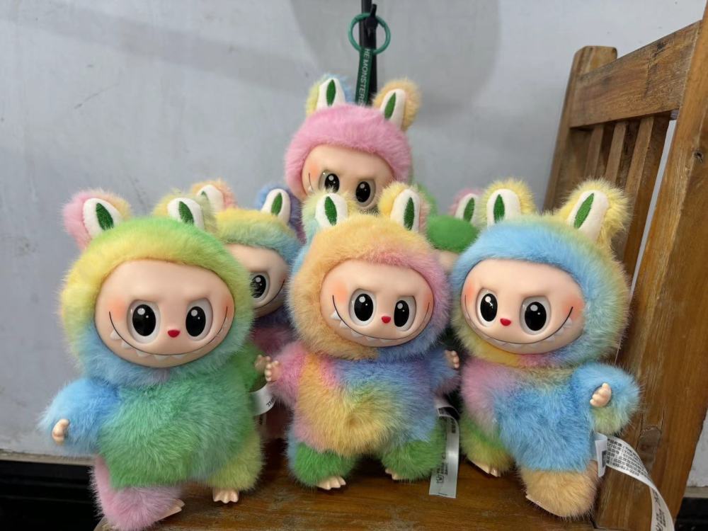 POP MART Big into Energy Series-Vinyl Plush Pendant Blind Box, Blind Box Figures, Random Design Action Figures Collectible Toys Home Decorations