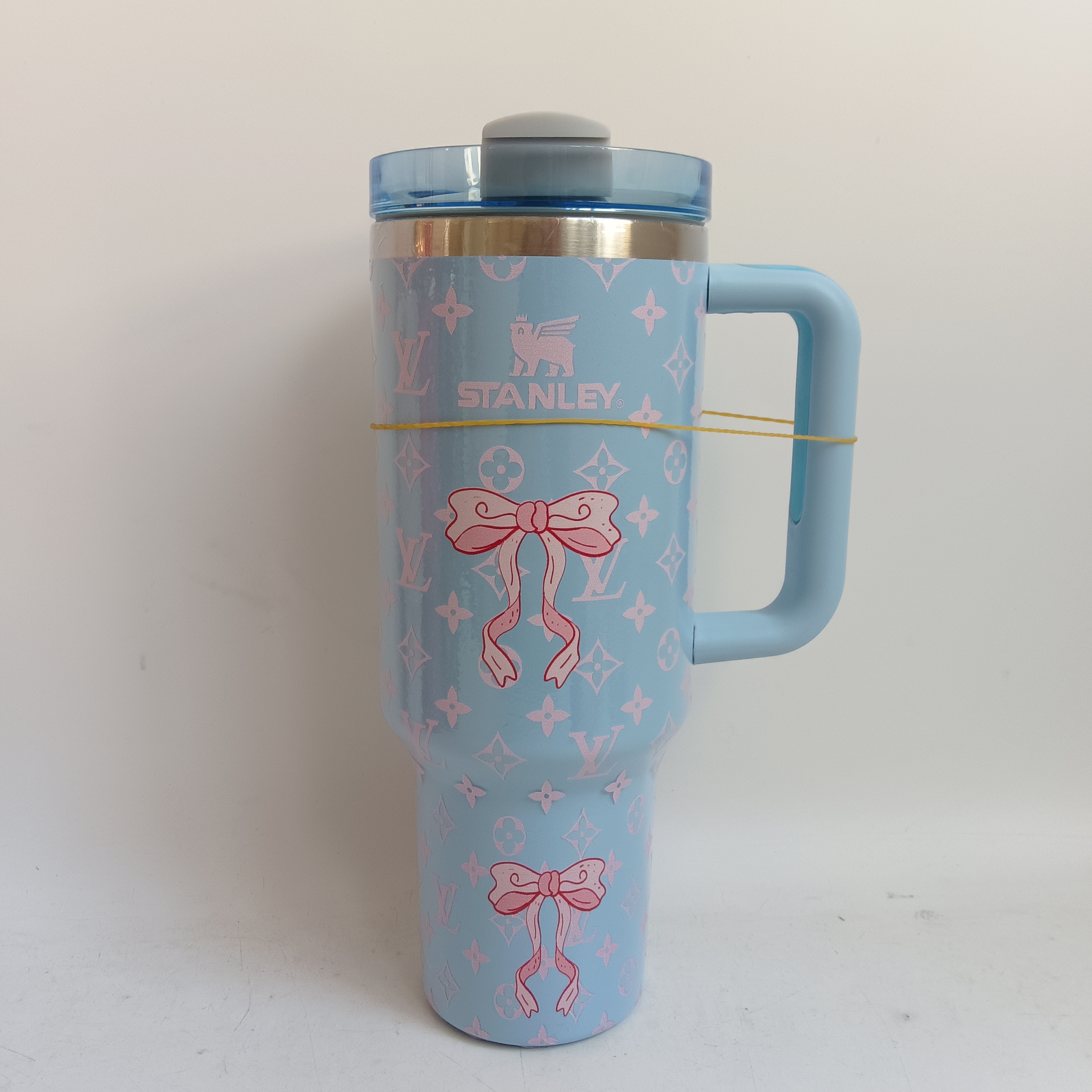 20 Pack China Warehouse 40oz Quencher Stanley Tumblers with Bow