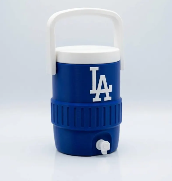 12 Oz Can Holder  with Handle, 3D Printed Reusable Beverage Grip for Beer, Suitable for A Variety of 12 Oz Canned Beverages and Beer