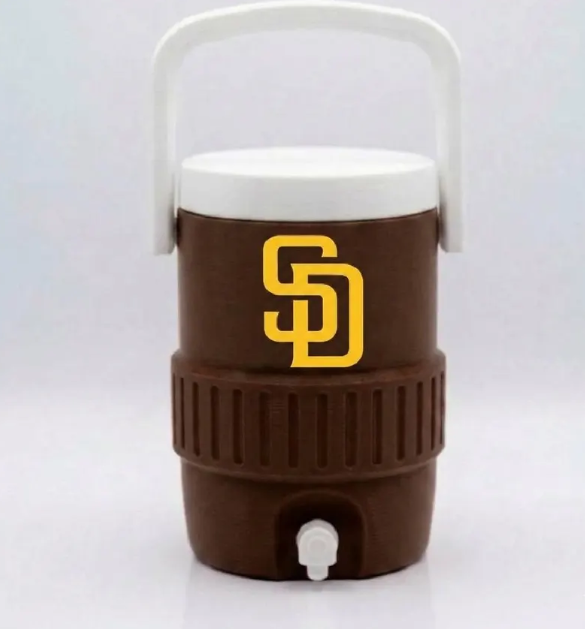 12 Oz Can Holder  with Handle, 3D Printed Reusable Beverage Grip for Beer, Suitable for A Variety of 12 Oz Canned Beverages and Beer