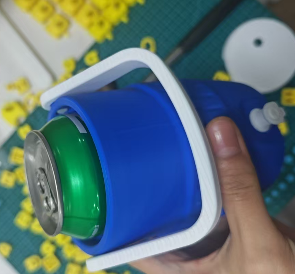 12 Oz Can Holder  with Handle, 3D Printed Reusable Beverage Grip for Beer, Suitable for A Variety of 12 Oz Canned Beverages and Beer