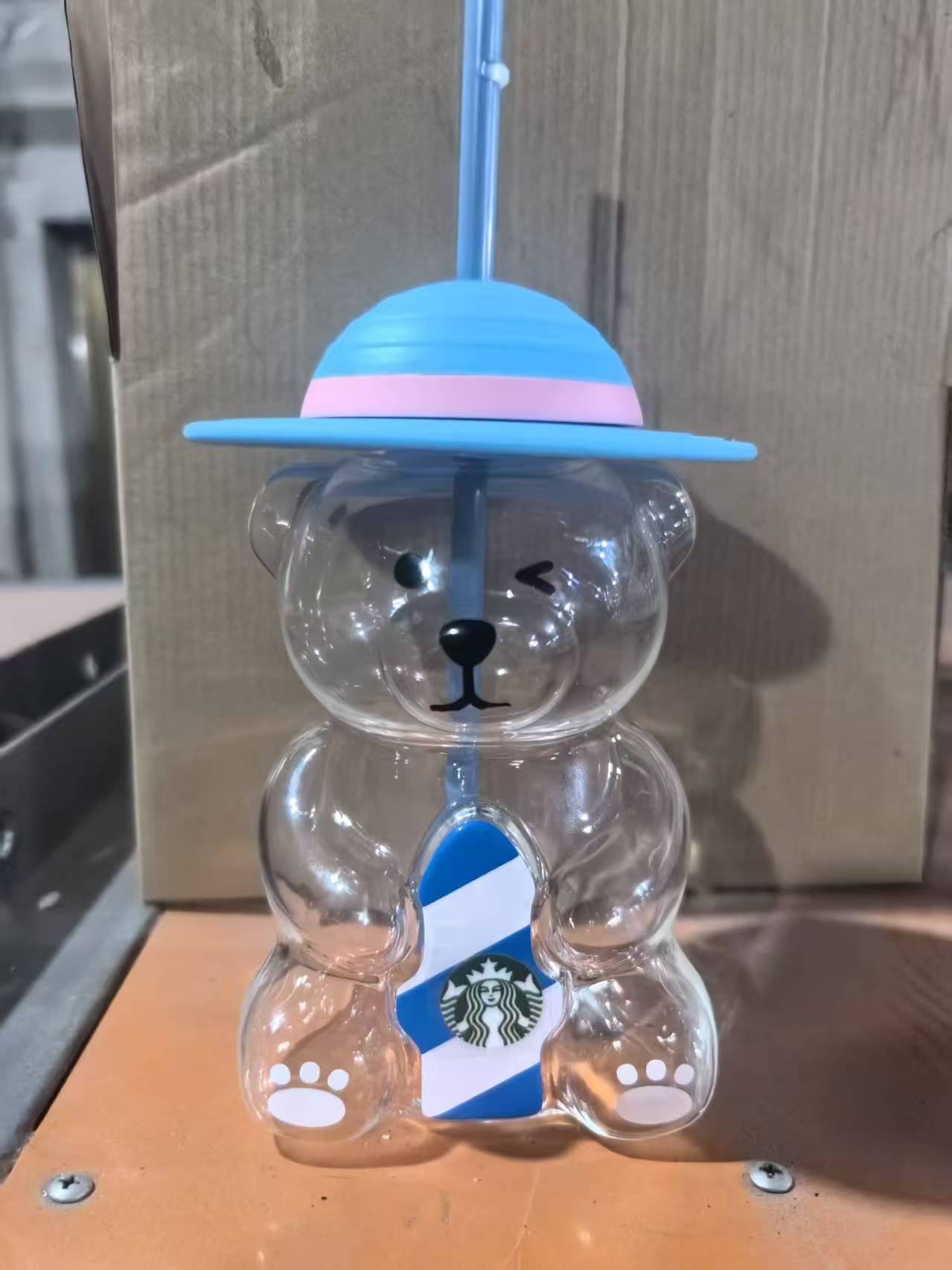 20 pack Starbucks 20oz Cute Bear Glass Cup with Straw