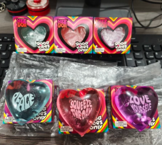 Heart Stress Balls Squishy Toys for Adults Kids – Slow Rise Sugar Ball Sensory Fidget, Love Shape Squeeze Toy for Anxiety Relief & Hand Exercise
