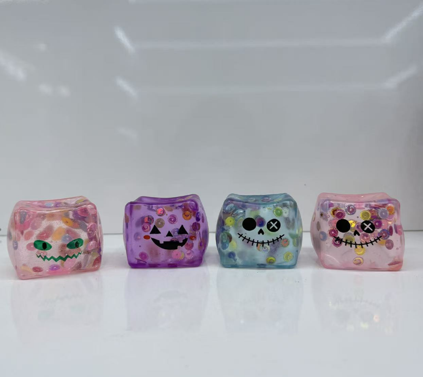 Halloween Stress cubes Squishy Toys for Adults Kids – Slow Rise Sugar Ball Sensory Fidget, Love Shape Squeeze Toy for Anxiety Relief & Hand Exercise
