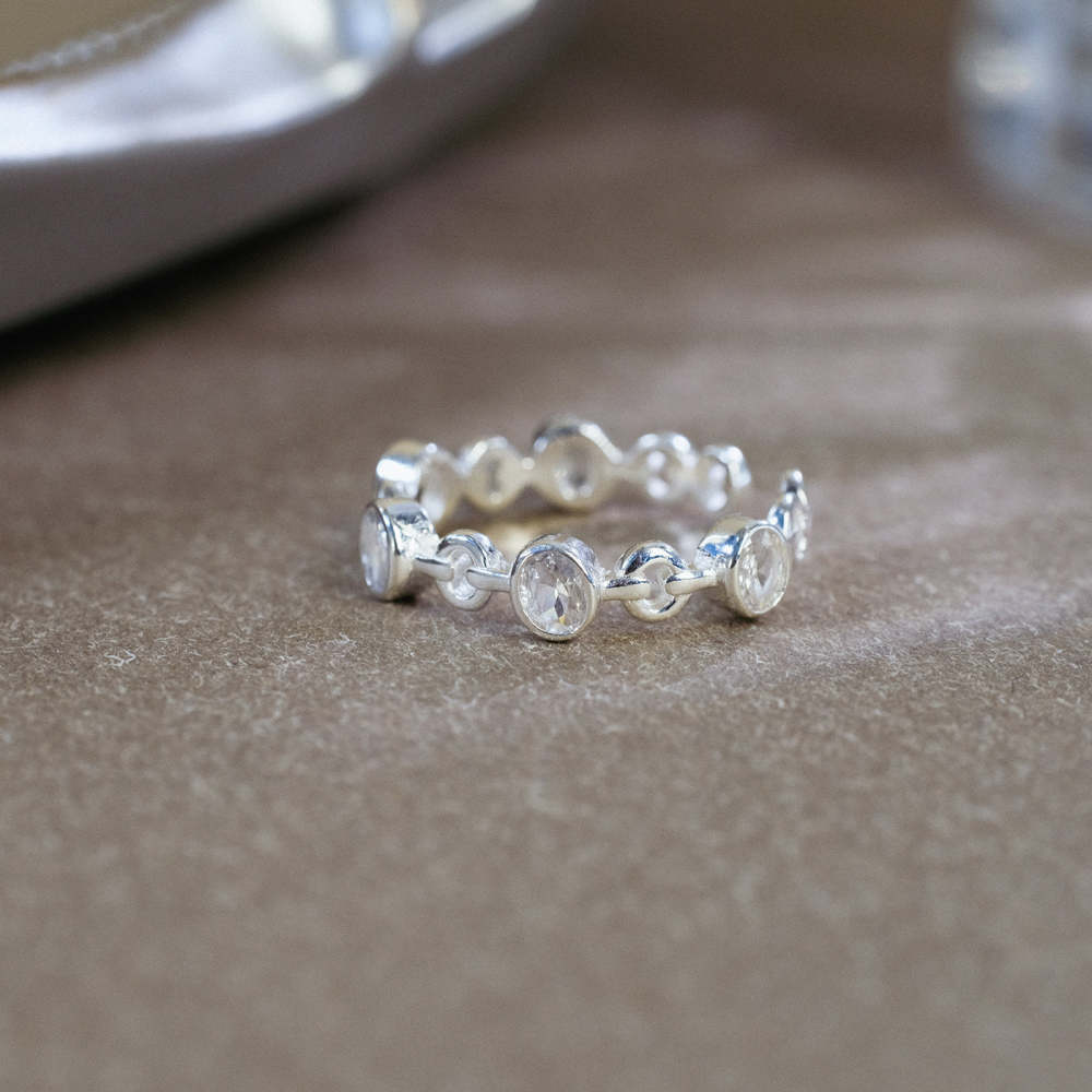 Clear Stone Link Ring in Silver