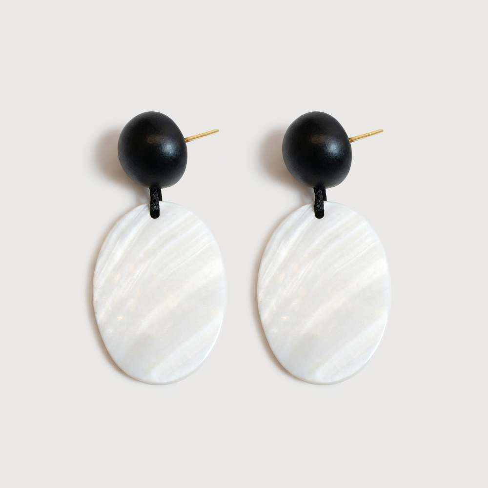 Shell Drop Earrings