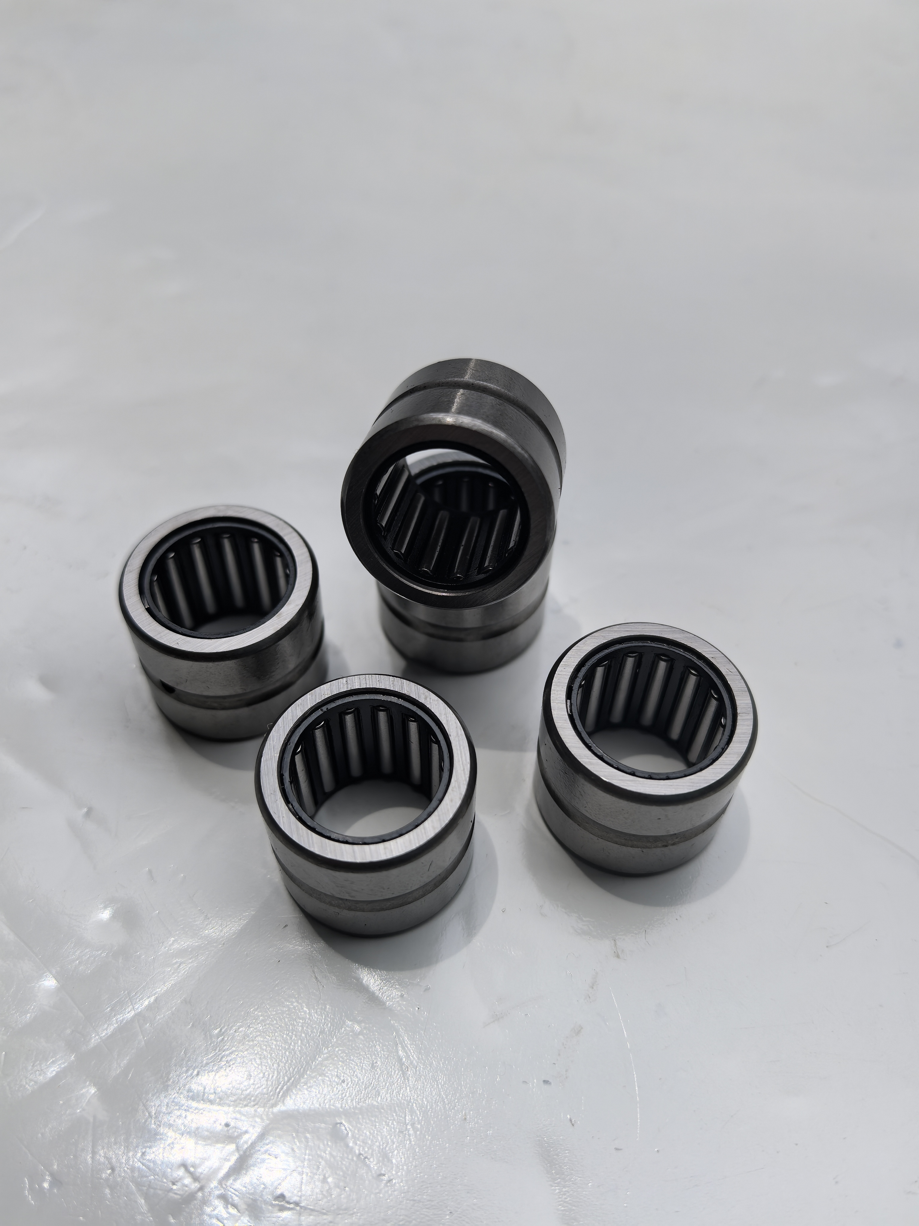 Roller bearing