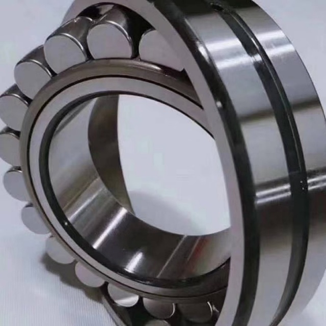 22222E Self-aligning roller bearing