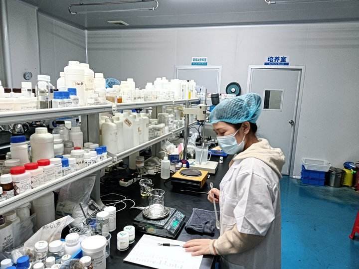 OEM/ODM Salmon DNA PDRN Peptide Face Cream for Anti-Aging, Private Label Manufacturer