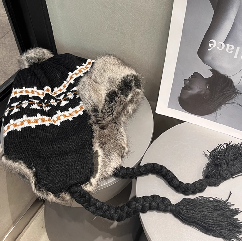 Knitted hat for autumn and winter, small face and ear protection, warm and cold proof, thick hat