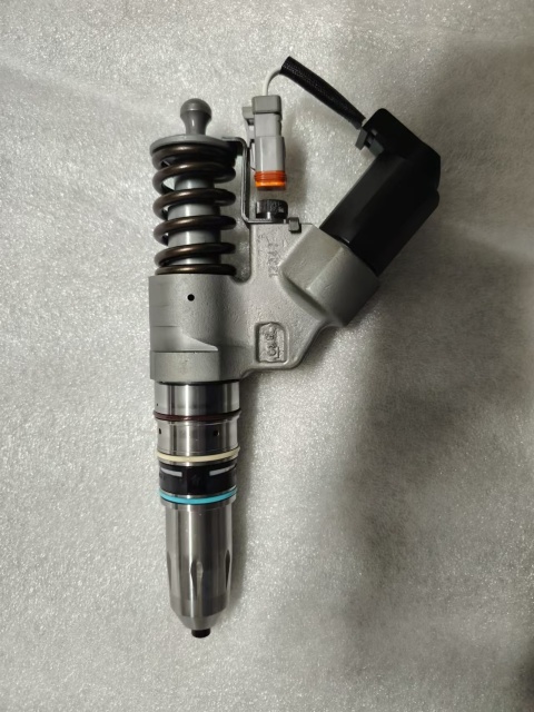 M11 Common Rail Injector Diesel Engine Parts M11 Injector 4903472 Fuel Injector for cummins