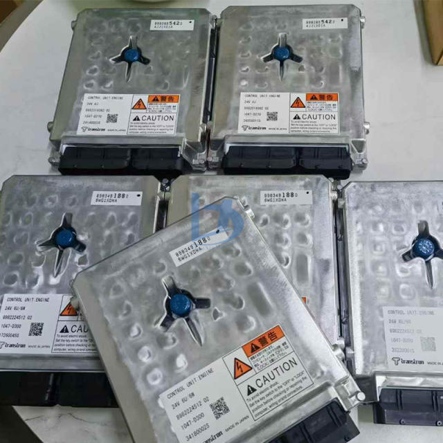 4HK1 4JJ1 6HK1 4JG1 ECU Engine Control Unit 8982962025 0281020052 Excavator Engine ECU for ISUZU