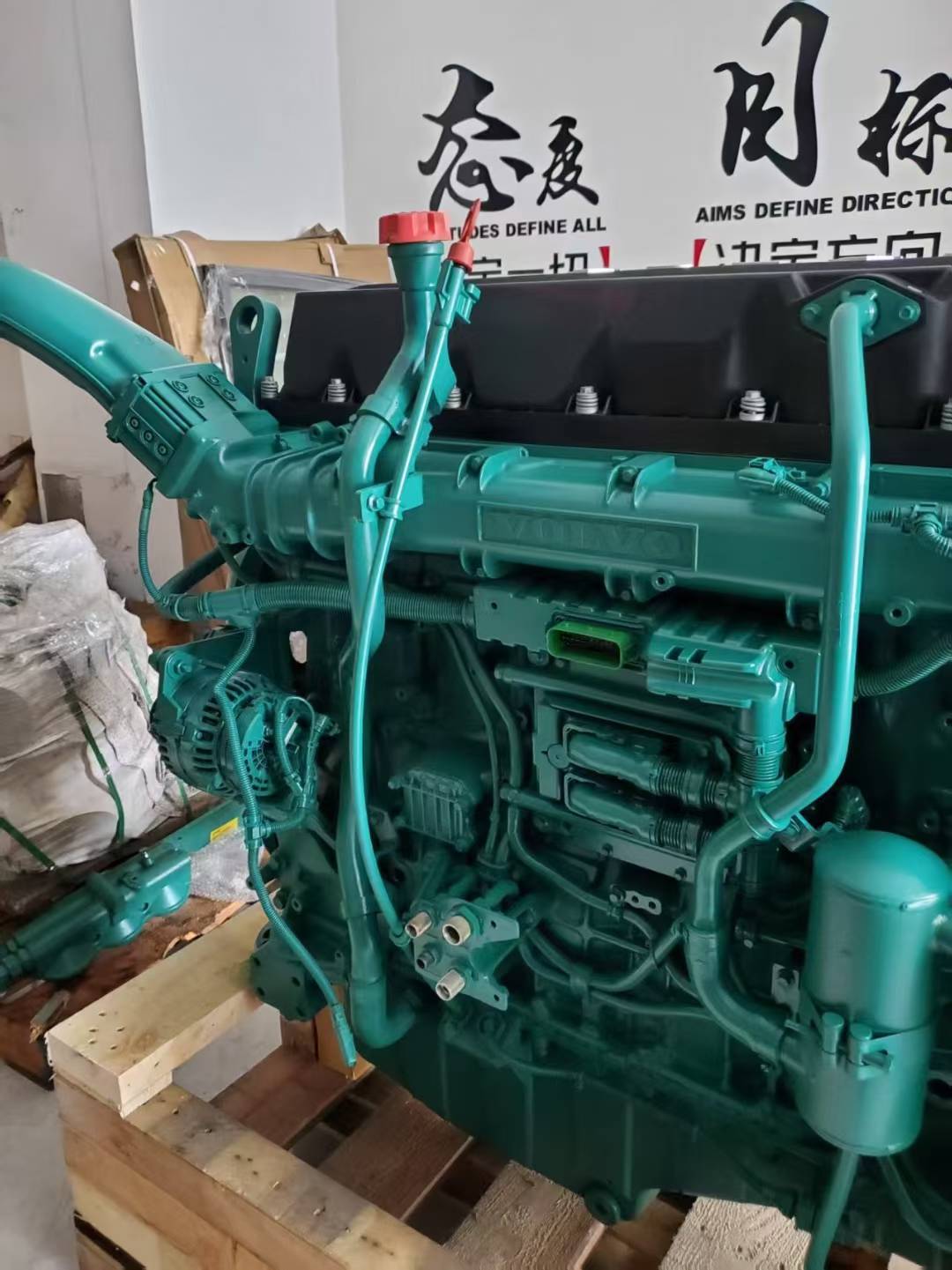 Original EC140 EC240 EC210 EC360 EC480 CE700 Diesel Engine Assembly D6E D7E D13F D16D Engine Assembly for  EC480D Engine