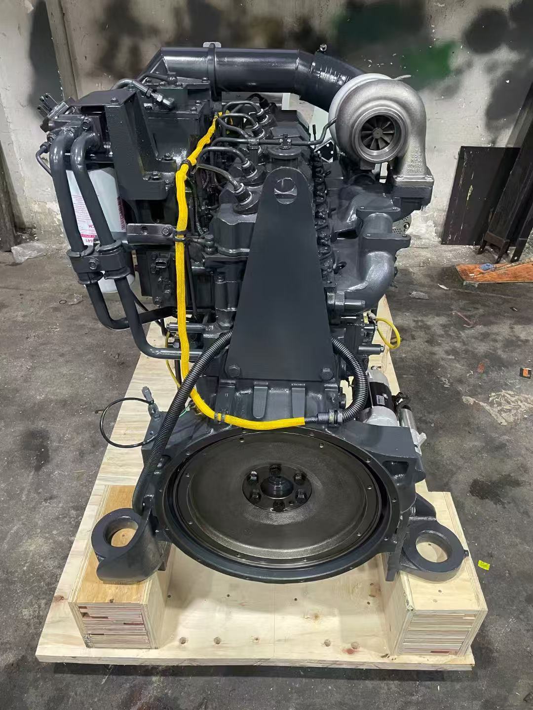 Engine 6D125 6D125E-3 Engine Assembly for komatsu PC400-7 PC450-7 Excavator SAA6D125E-3 SAA6D125E-3